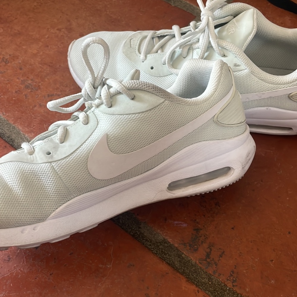 Light mint green Nike airs